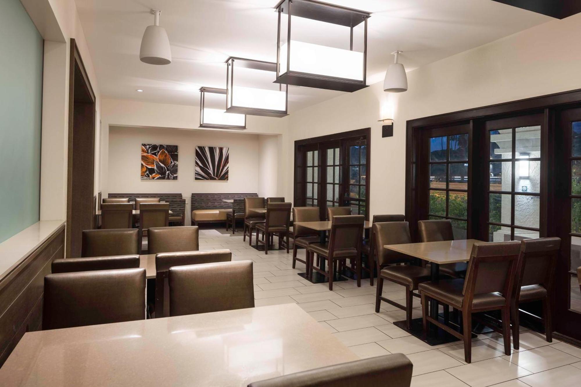 Embassy Suites By Hilton Palm Desert Exteriér fotografie