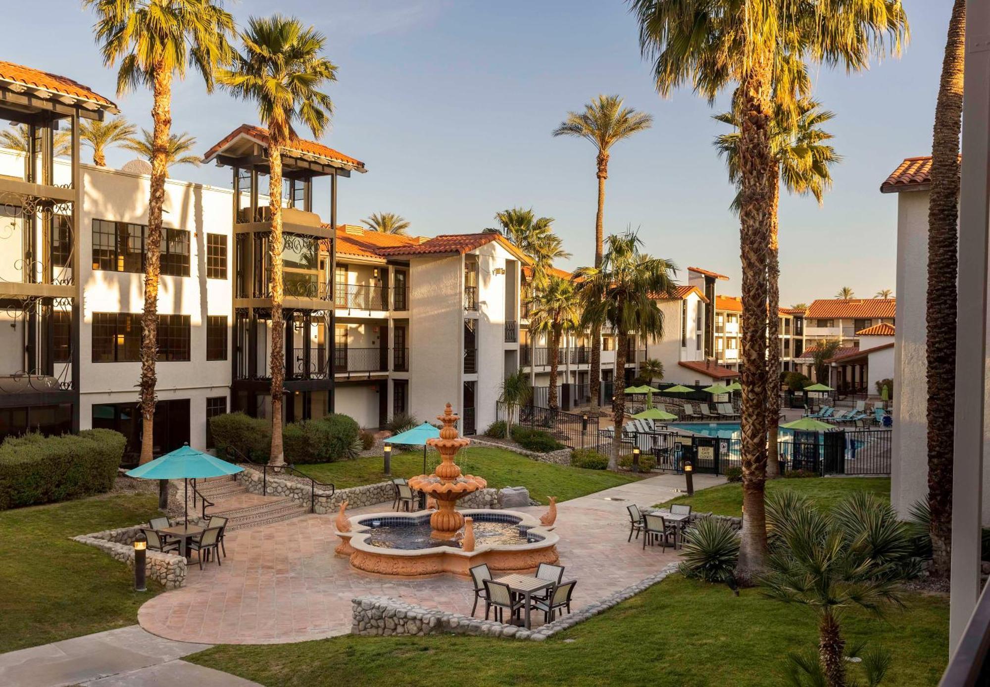 Embassy Suites By Hilton Palm Desert Exteriér fotografie